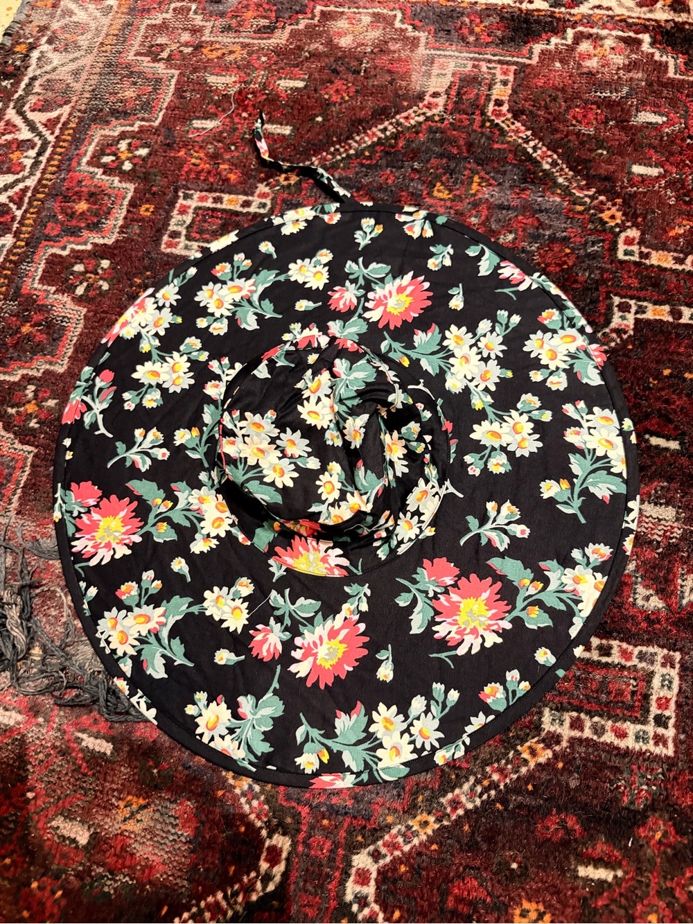 BAGGU x Laura Ashley Black Floral Packable Sun Hat